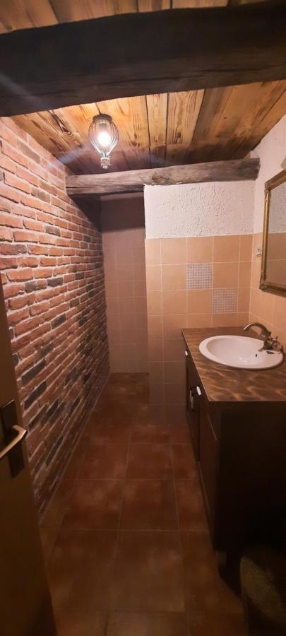 Apartma Brina 3 Sezana ภายนอก รูปภาพ